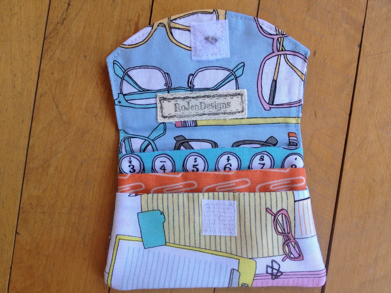 Little Wallet gift card, credit card, business card holder with a vintage pink button Type fabric line