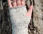 ON SALE Irish Traditional Cream Tweed Fingerless Gloves Crochet