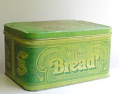 Vintage 1977 Wheat Heart Metal Bread Box - Green