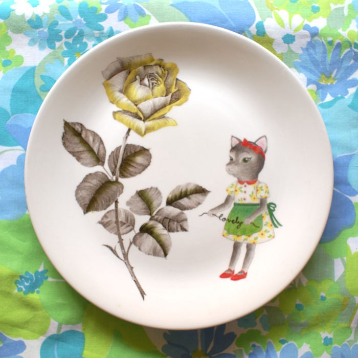 Lovely Lemonade Kitty With 70s Rose Vintage Illustrated Large Plate