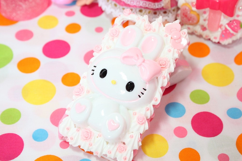 Hello Kitty  Whipped Cream Case For I Phone 4/4S