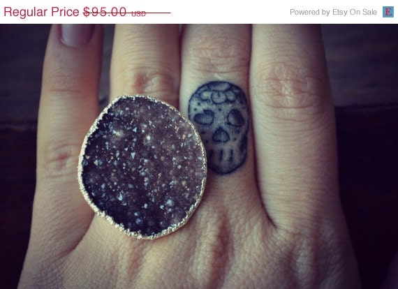 ON SALE NOW Size 8 /// Lux Divine Druzy Stackable Gemstone Ring /// Silver