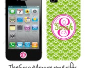 Personalized PLASTIC iPhone 4 and 4s case Green Moroccan Tile - custom made - Design Your Own iPhone Case