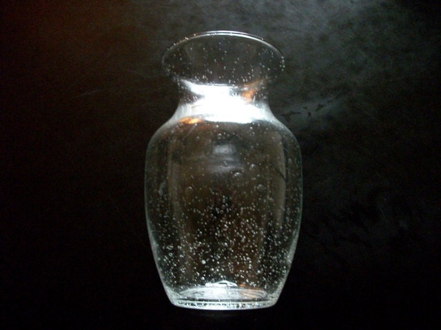 Vtg. Controlled Air Bubbles Crystal Clear Blown Art Glass Vase Vintage Collectible Floral Vases