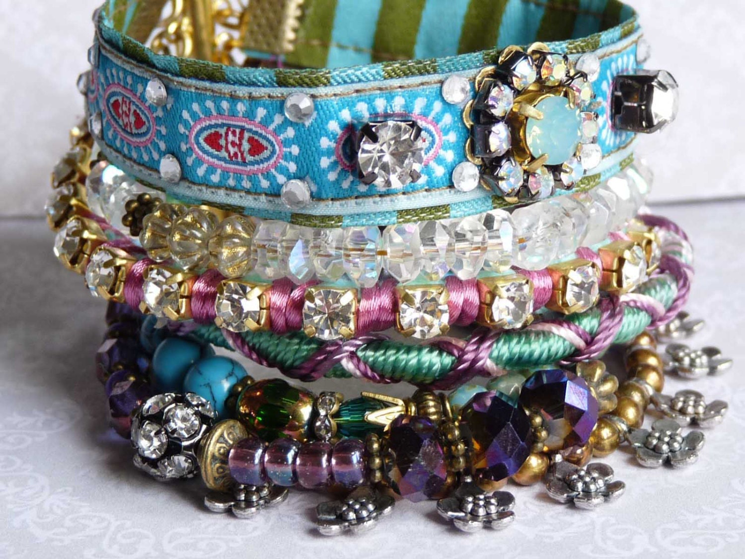 bavaria  festival multistrand layered bracelet pastell light blue  emerald size S/M