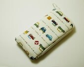 Iphone 5 Case /Sleeve / padded zipper pounch with 2 interior pocket -colored car