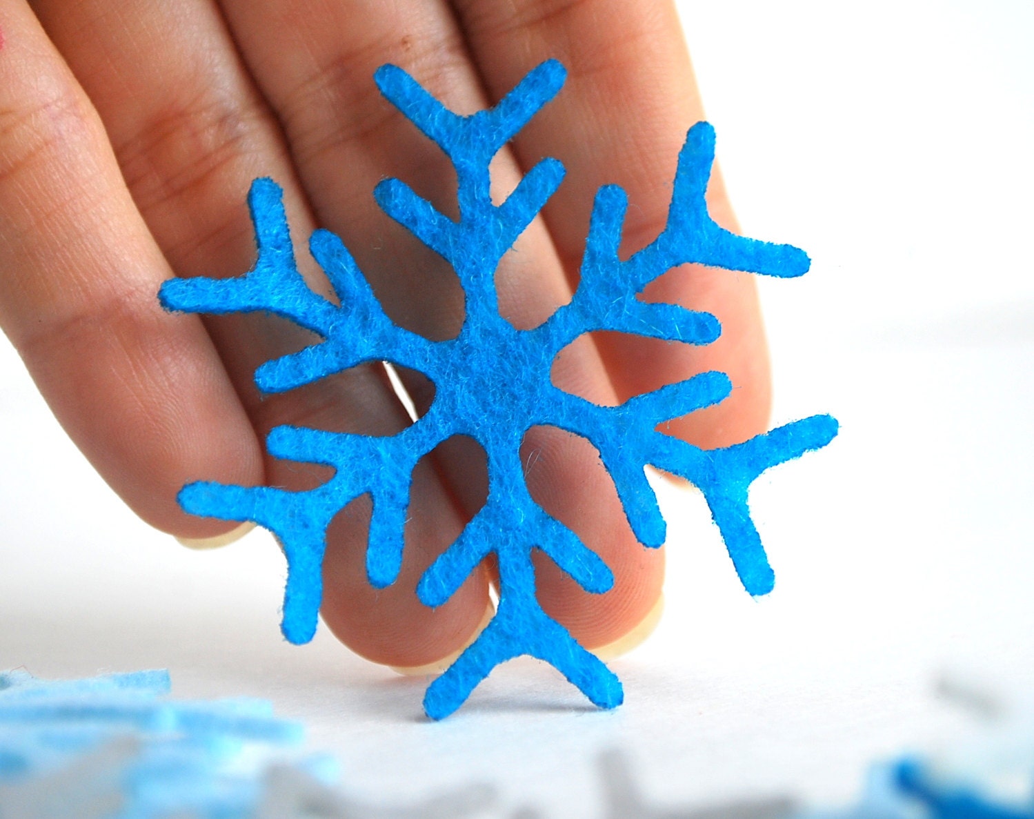 24 Snowflakes Die cut - 24 Die Cut Felt Christmas Snowflakes Value Pack A636 Il_170x135