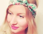 Beautiful Mint Coral Grey White Yellow Floral Retro Print Headscarf Bandana Pin Up Headband Many Ways to Wear Spring Summer DOLLAR SHIP 