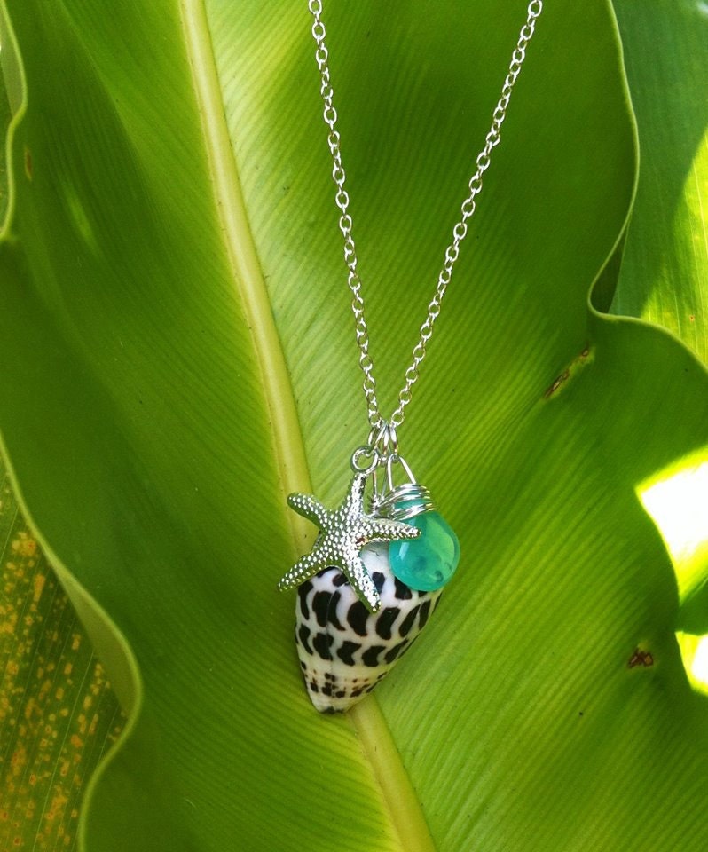 SALE--New-Summer Lovin-Cone Shell Necklace