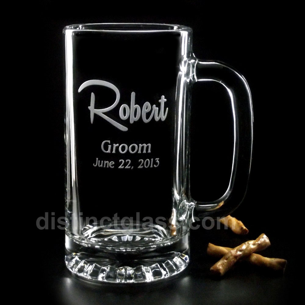 Set of 7 Groomsman Gifts - 7 'ROBERT' WEDDING BEER Mugs - Custom Etched Beer Mugs, Gifts for Father of the Bride / Groom - Beer Gifts