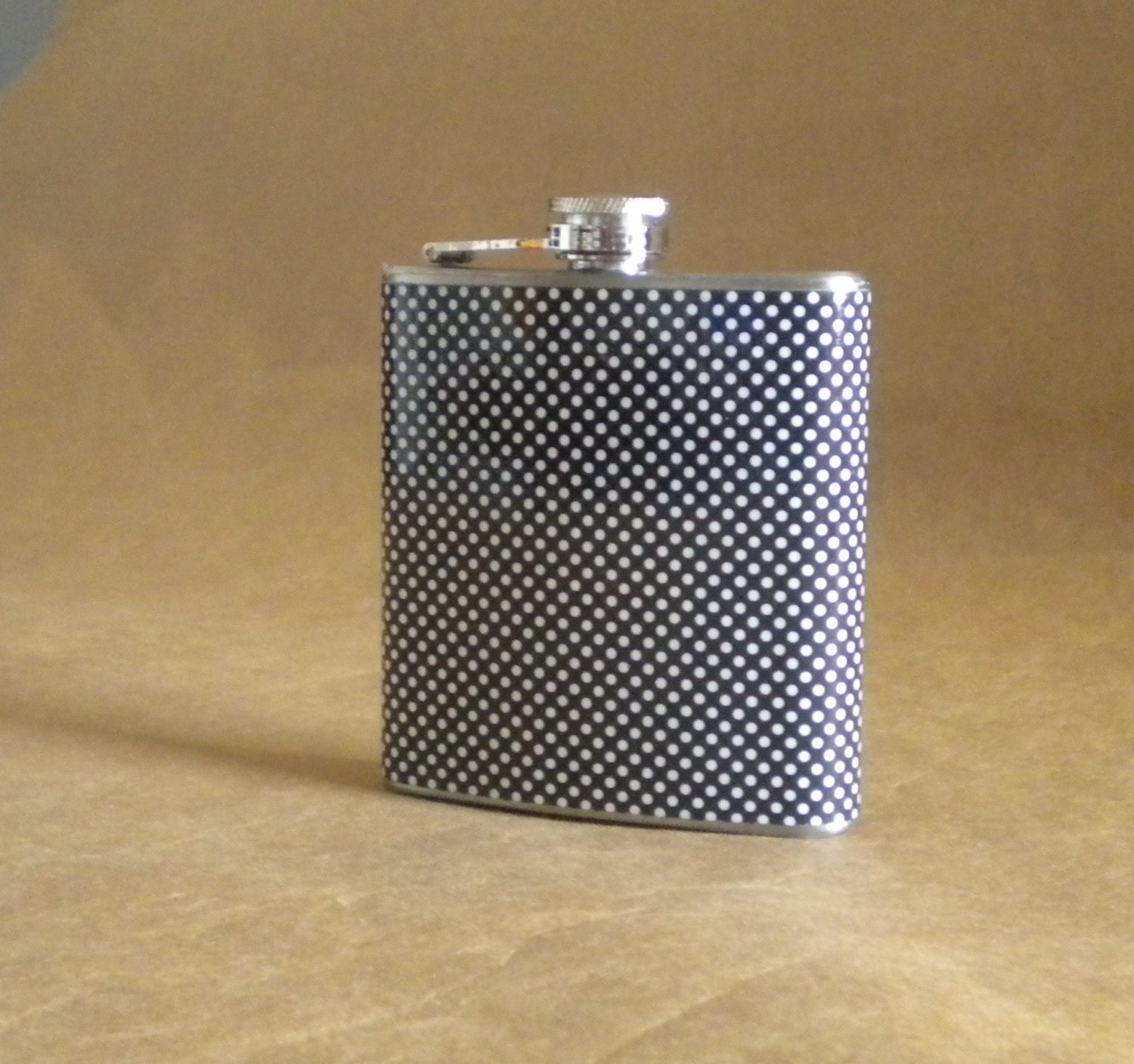 Black and White Small Dots Print 6 ounce Stainless Steel Girly Gift Flask KR2D 5680
