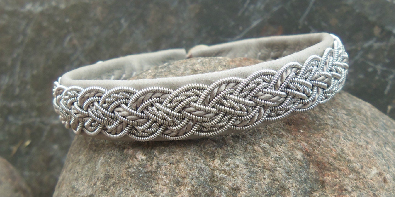 Leather Embroidered Bracelet Sami Bracelet by spiritofthenorth