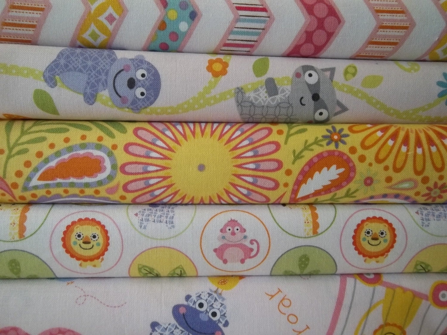 DIY Happi Rag Quilt Kit, Fun, Fast and Easy to Make, Personalized Embroidery
