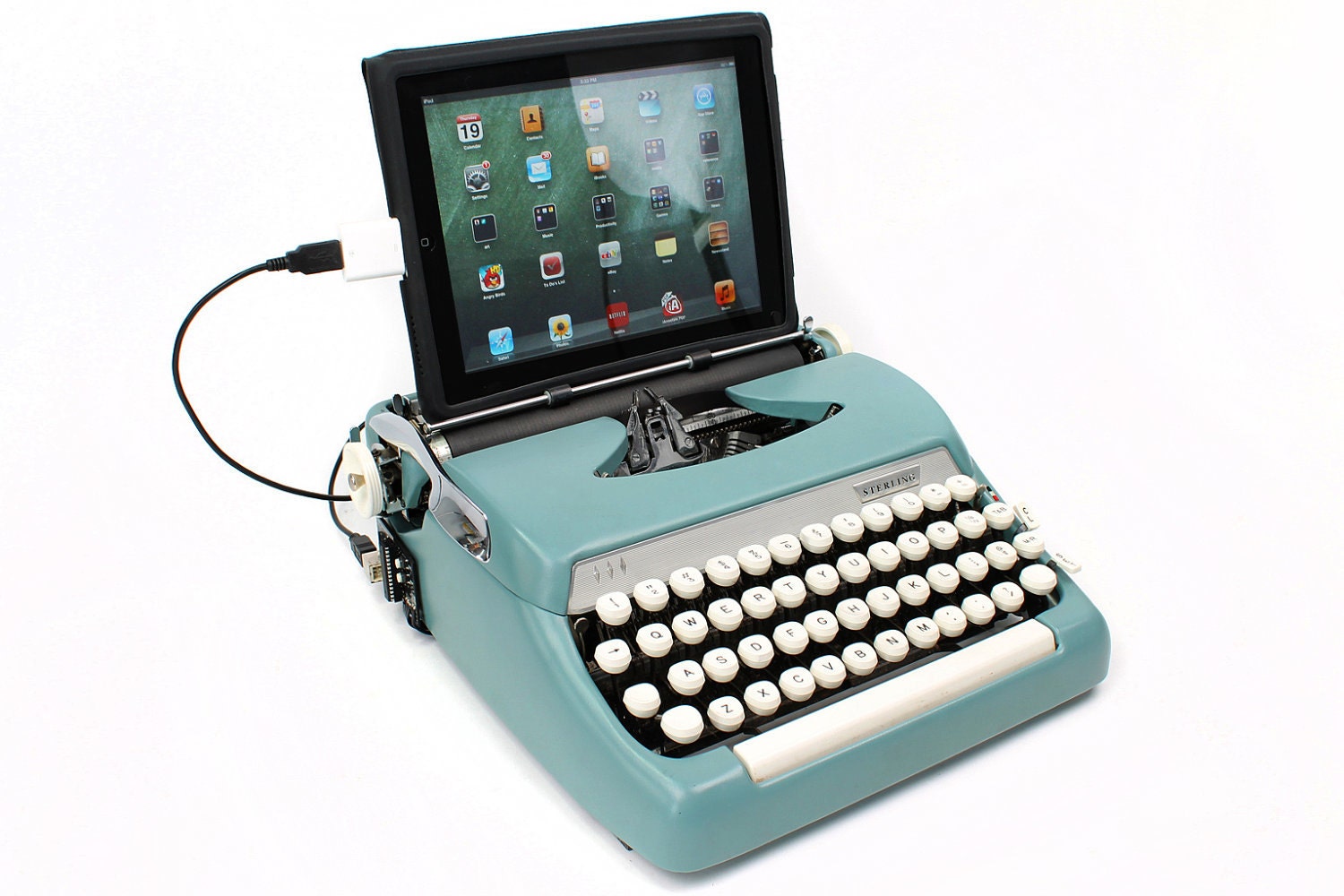 USB Typewriter Computer Keyboard -- Smith Corona Sterling -- 1960s Mad Men Style