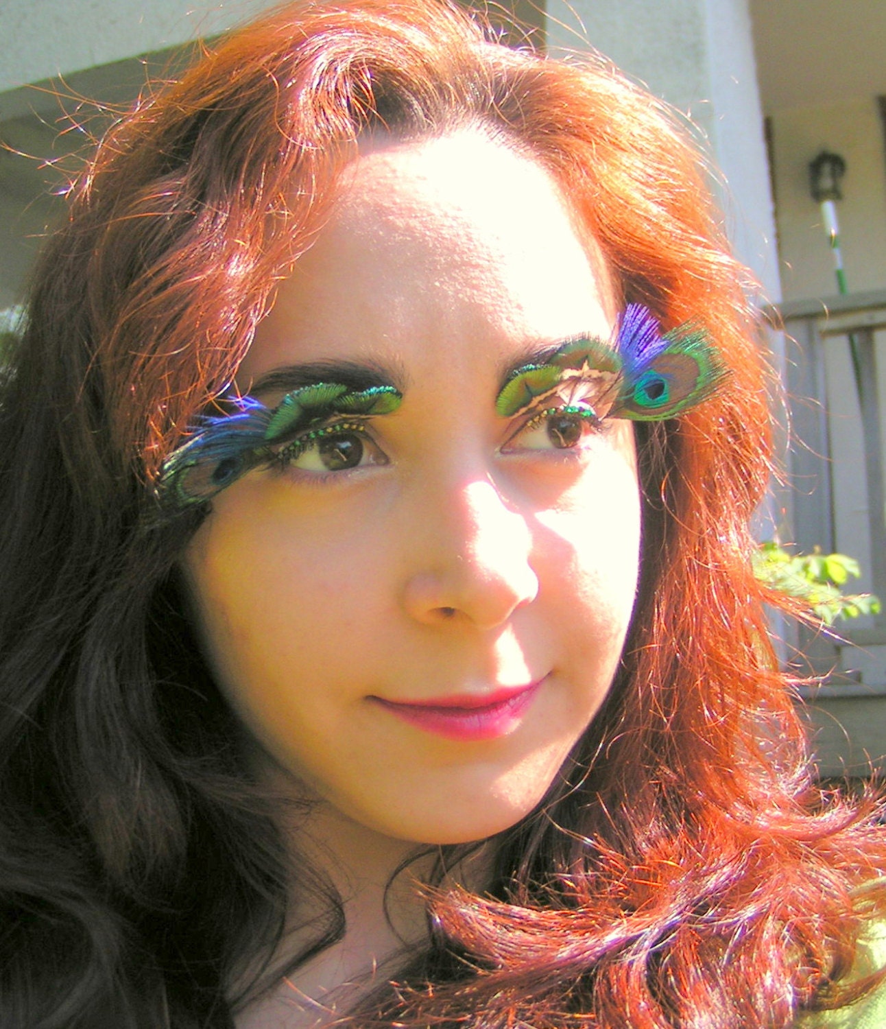 Peacock Feather Eyelash Jewelry with blue and green feathers