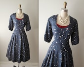 50's Floral Silk Dress // Vintage 1950's Navy Floral Print Rayon Cocktail Party Dress XL