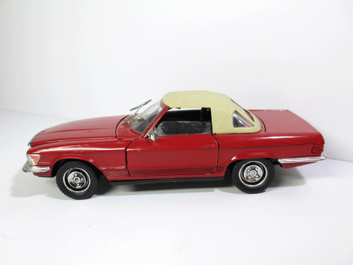 Vintage Mercedes Benz 450SL Polistil - Made in Italy - Die Cast Metal - Doors, Hood, Trunk Open