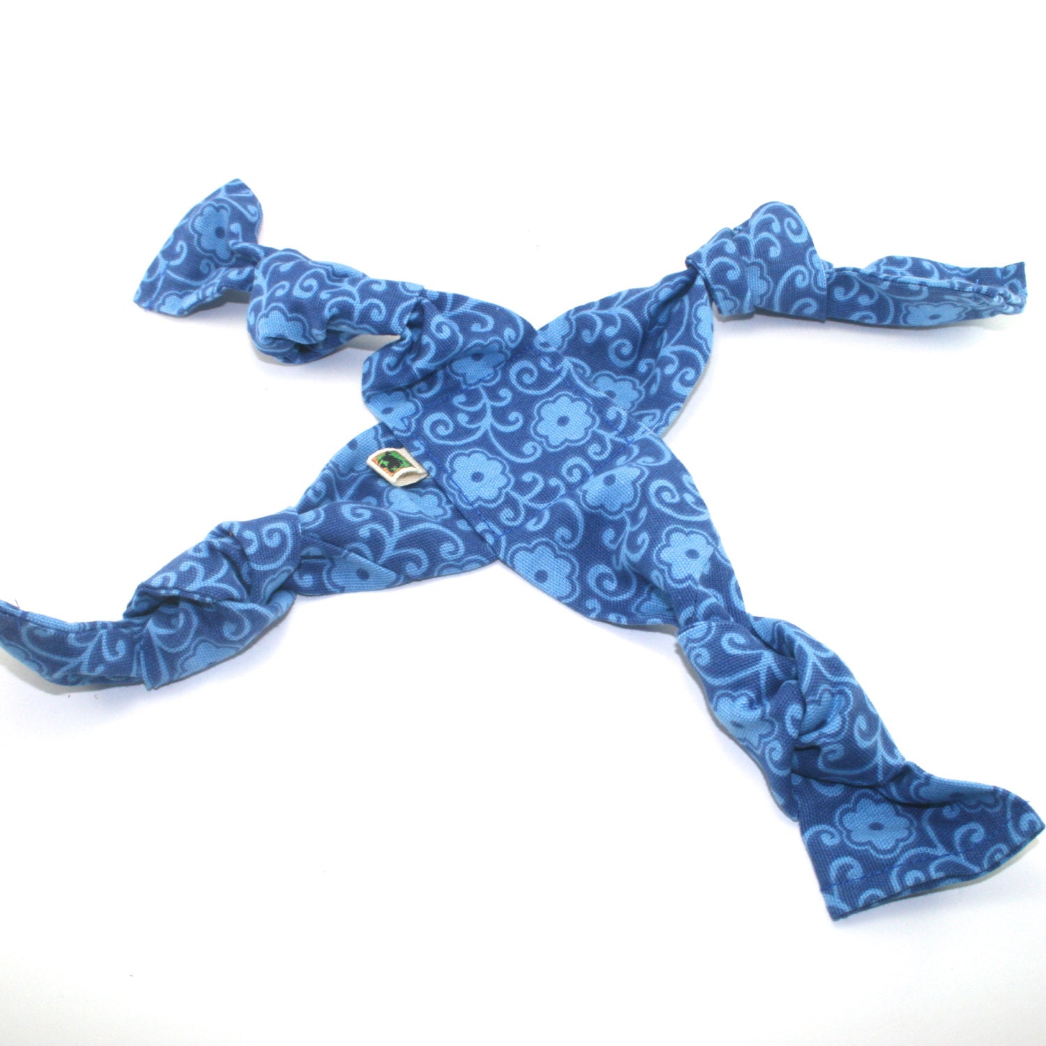 No Stuffing and Squeaker Free Tug Dog Toy