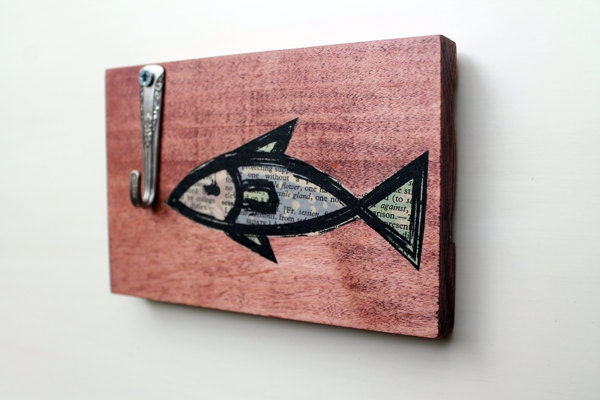 Fish Wall Hook, Reclaimed Wood with Fish Art and Spoon Hook - upcycled wall decor - fishing decor - teamfest
