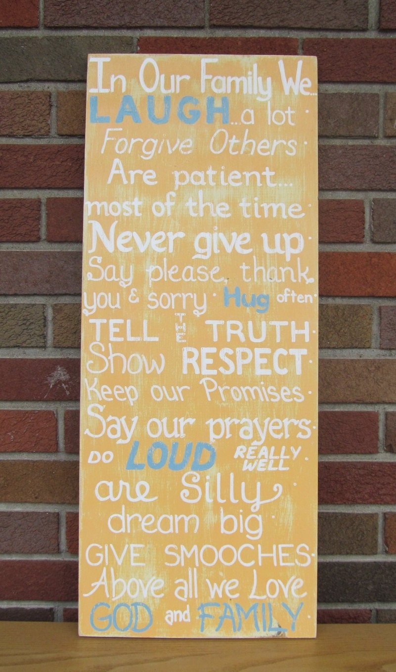 New In Our Family We Rules SIGN Subway CUSTOM Family Name Distressed primitive Custom Handmade Hand-painted Wooden 12x28 WHAGN