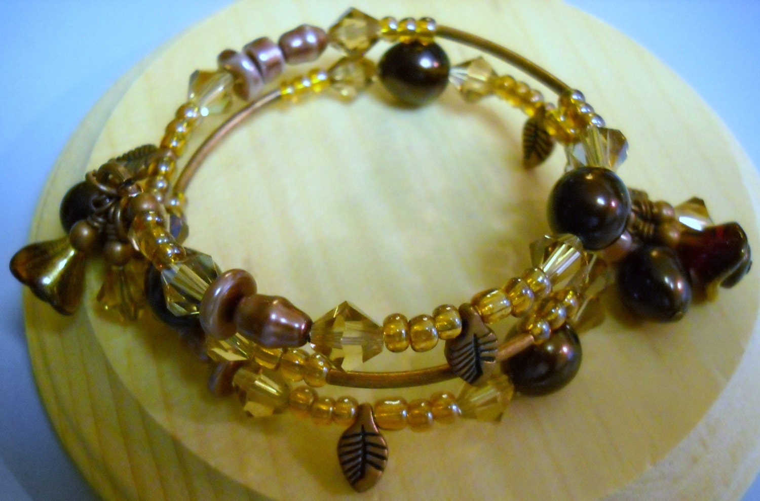 Topaz, Amber and Pearls Elegant BEADED Memory Wire BRACELET