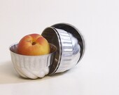 Vinatge Jello Molds/ Metal / Set of Six