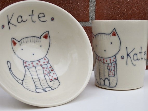 Personalized Baby Gift - Cat and Scarf - Small Bowl and Juice Cup- Handmade Baby Gift Set