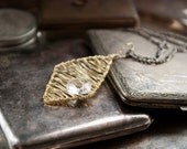Necklace Pendant -Splinter Series- Angular- in Champagne and Transparent