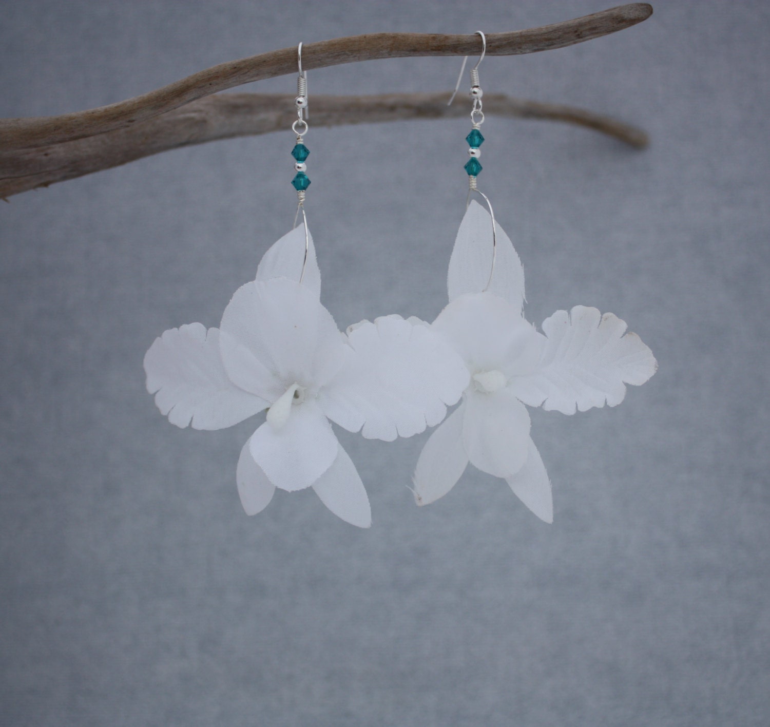 White Orchid, Orchid Earrings, Flower Earrings, Floral Earrings, Swarovski Earrings, Flower Jewelry, Wedding Jewelry, Wedding Earrings