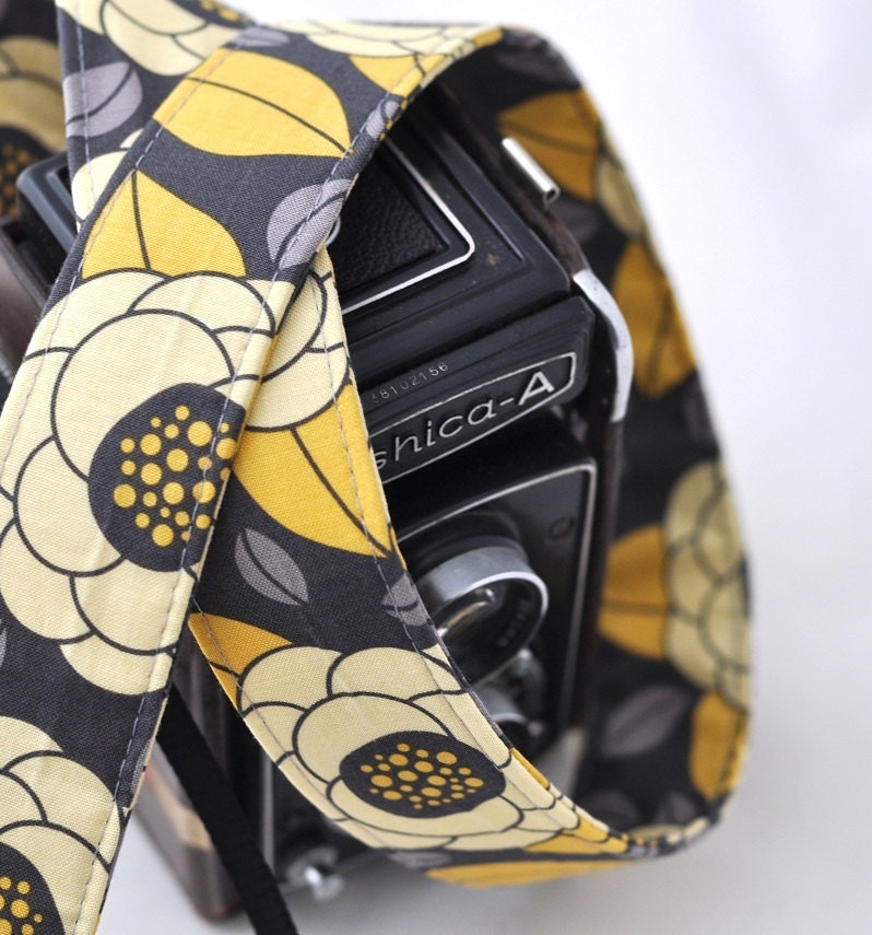 Spring Fashion - Camera Strap dSLR / SLR Aviary Bloom Citron Granite Grey - Spring Accessories Spring Fashion