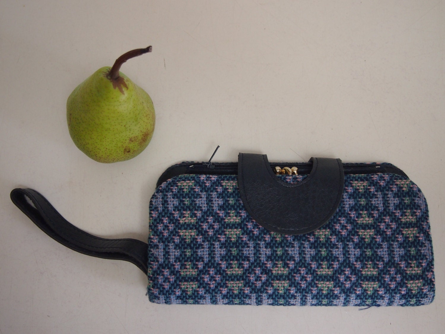Vintage 1980s blue tapestry wallet