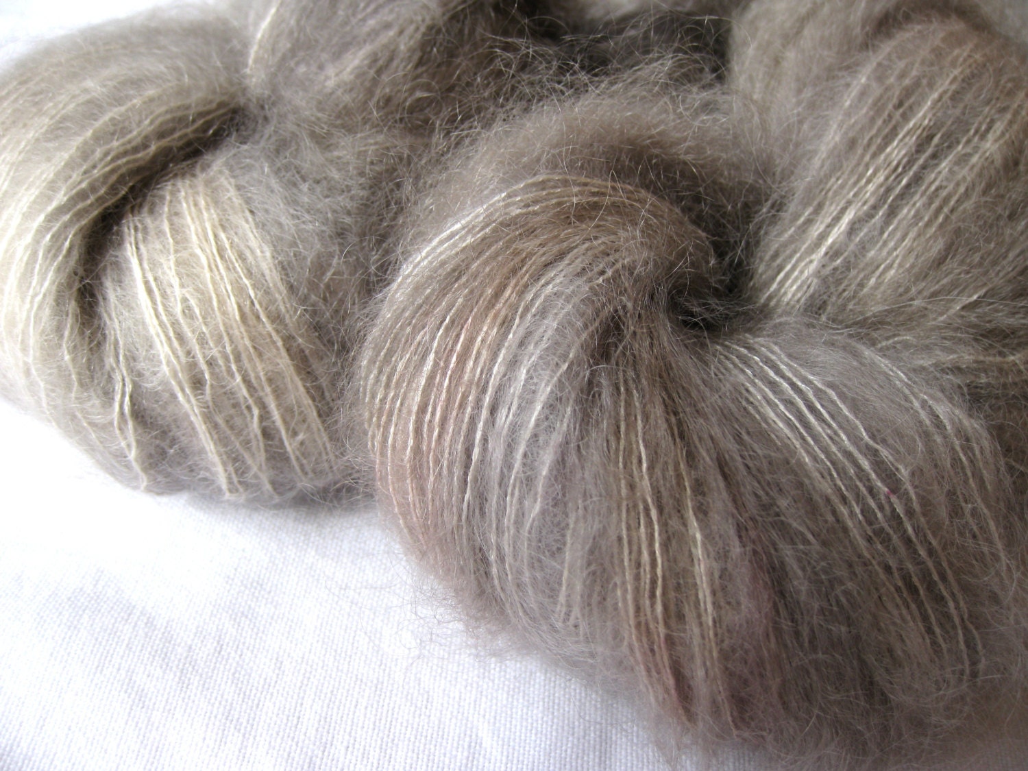 Hand dyed yarn, kidsilk lace - dusk