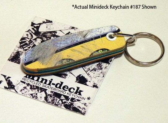 Recycled Skateboard Keychain No.187 - Old School "Pig" shape