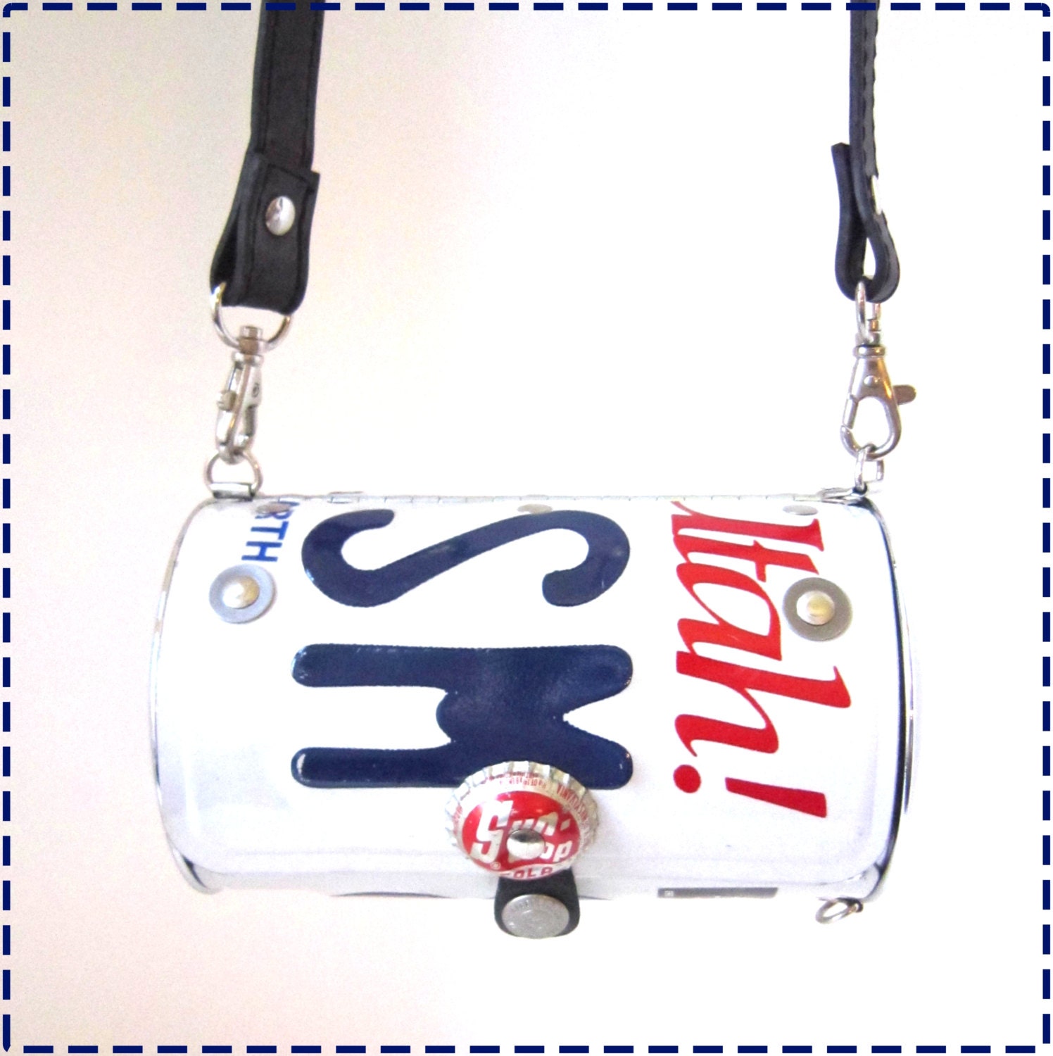 Vintage UTAH LICENSE PLATE Cross Body Purse // Vintage Retro Women's Handbag Purse Clutch Evening Bag // Red White Blue
