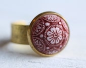 Moroccan Mosaic Ring .. Red White Glass with Gold