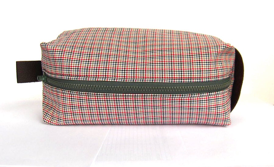 Wool toiletry bag, men's dopp kit, wash bag, shaving bag, plaid pattern