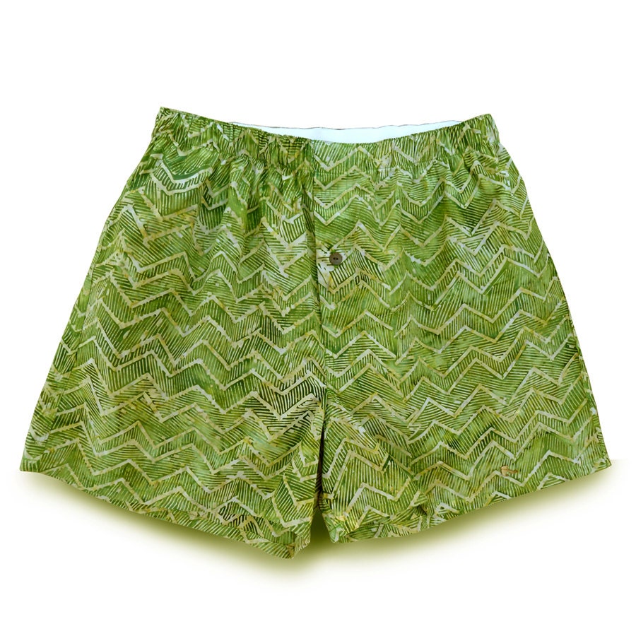 MEDIUM Cotton Boxer Shorts, Green ZigZag, handmade batik (M/GR012)