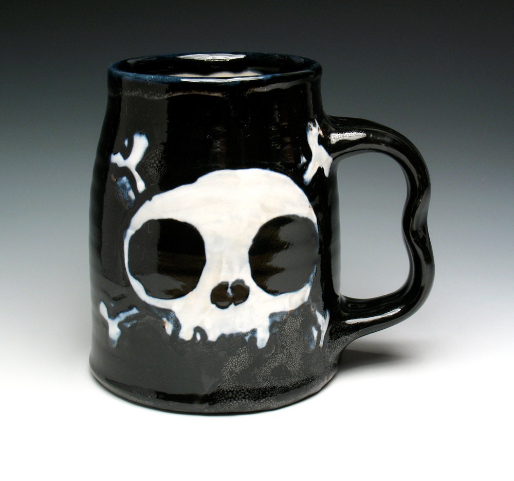 Large Skull Tankard Double Skull and Crossbones Beer Mug Black and White