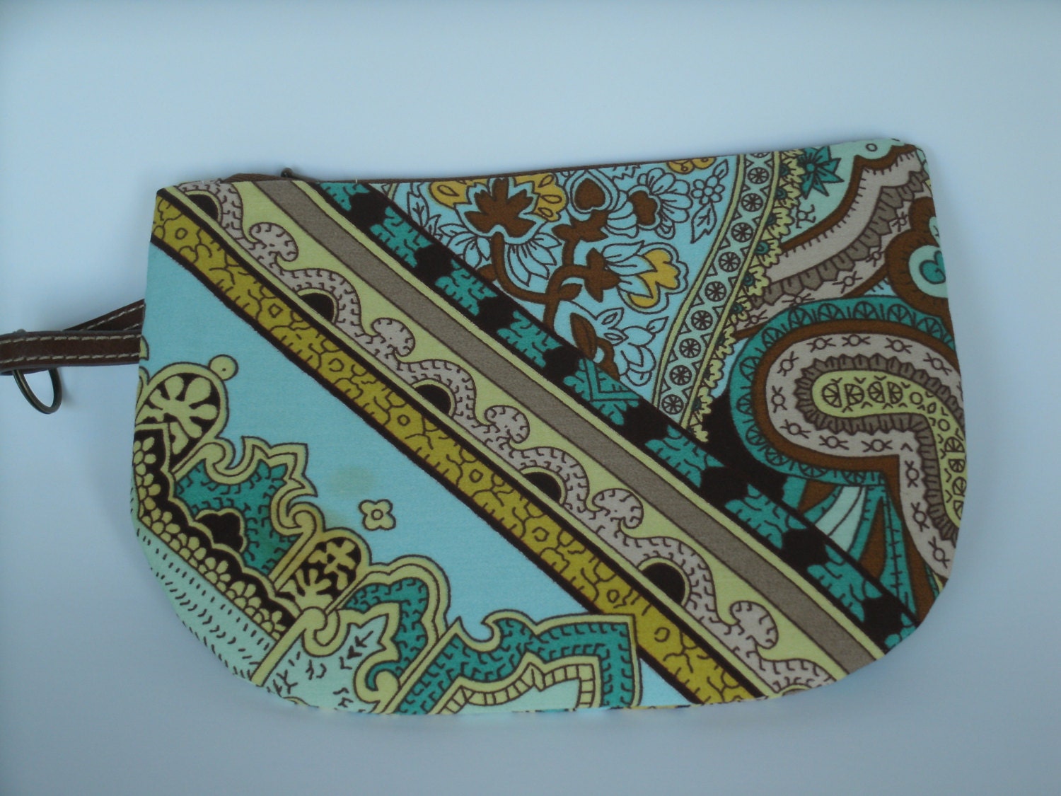 Paisley Print  Cosmetic Bag/Wallet/Pouch with zipper top
