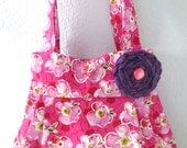 Berry Bright, Bucket Bag