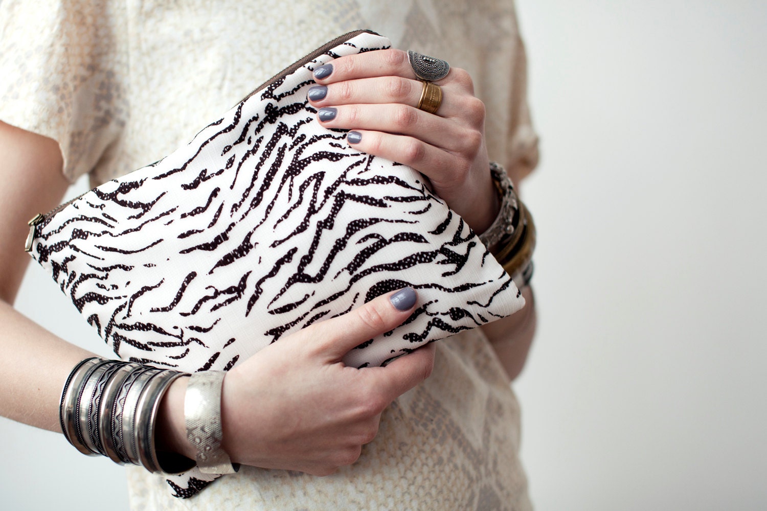 Animals Everywhere Pouch No. ZP-4001