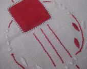 c1940 Retro Vintage Linen Kitchen Towel Art Deco Red Embroidered Geometric Applique stock111