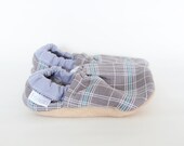 London Gray Plaid Bison Booties 12 to 18 Months Size 4 toddler Ready to Ship Shoes slippers