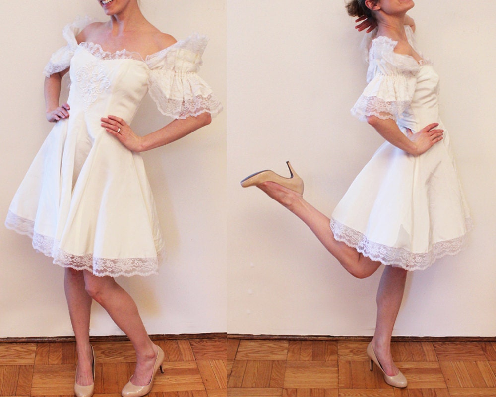 Vintage Short Wedding Dress, Bridesmaid Dress, Dress with LACE SLEEVES, Off the shoulder, Deadstock bridesmaid, Crinoline