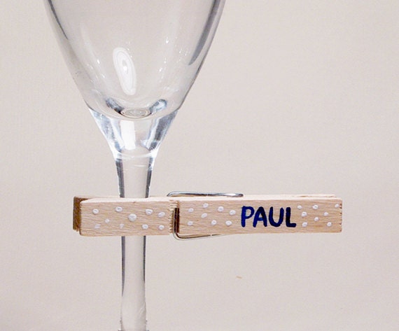 25 Eco Wedding Place Card, Rustical Wedding Decoration, Clothespins, Wooden Pins, Seating Place, Custom Names
