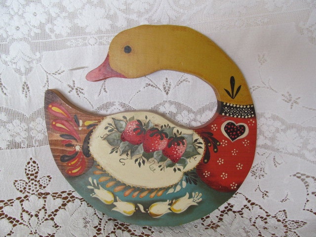 Folk Art Wood Gertie Goose Wall Hanging Wall Decor Country