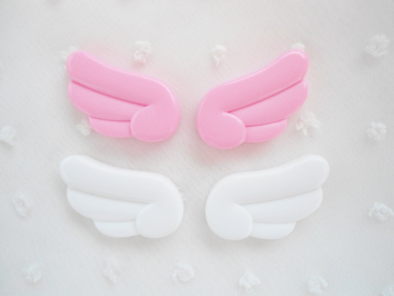 4pcs - Pretty Angelic Wing Pairs Decoden Cabochon (33x20mm) MS10010