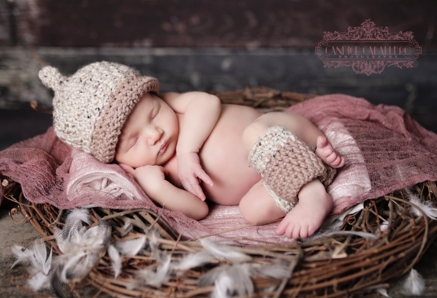 Newborn Hat and Legwarmer Set Photography Prop PDF Pattern - Crochet acorn hat and leggies