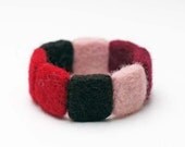 Valentine's Day. Hand felted bracelet in red, ruby, pink and black. Felt fashion. Geometrical, Squares - EttarielArt