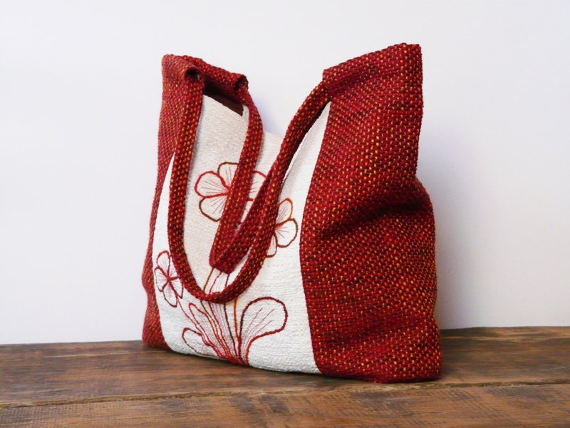 Bohemian shoulderbag Floral motifs Unique Tote Bag Red white Shopping bag
